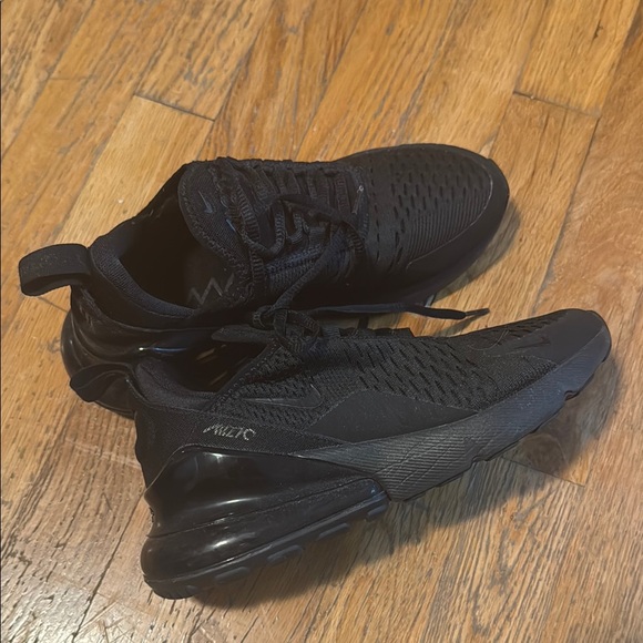 Nike Black Running Shoes - Picture 1 of 3